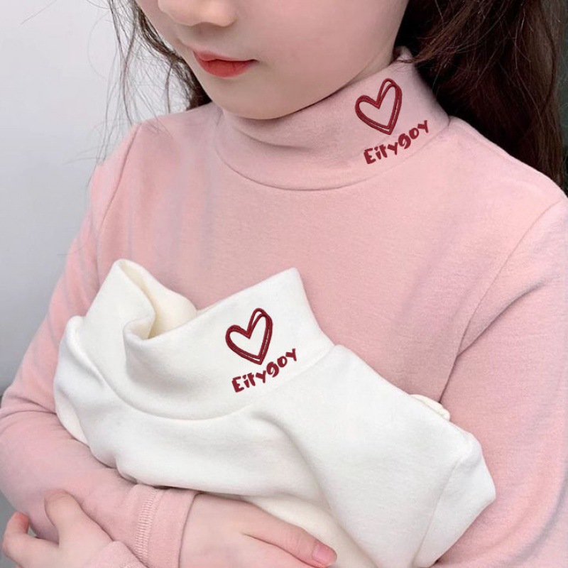 Camisa de tocar fondo para niñas Otoño e invierno Camiseta de manga larga Niños medianos y pequeños Ropa interior para niñas Medio cuello alto Top de terciopelo estilo occidental resistente al frío