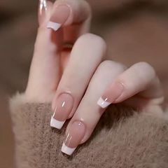 純粋な手作りの光治療は甲の短いはしごのフランスのグラデーションを着て甲の卸売りの完成品を着てネイルシールを再利用します。