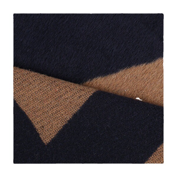 Big v wave single smooth brushed large jacquard woolen plaid black…