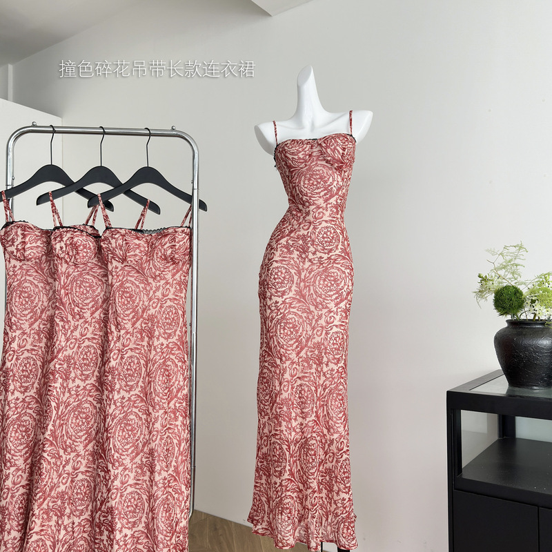 『Xin Xing』Slightly Tipsy Rum Lace Color-Block Floral Strap Long Dress for Women, Summer Slimming with Chest Pad