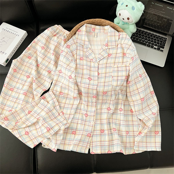 Comercio exterior transfronterizo taiwan chat en vivo primavera y otoño dulce dibujos animados nubes de algodón pantalones de manga larga pijamas en stock