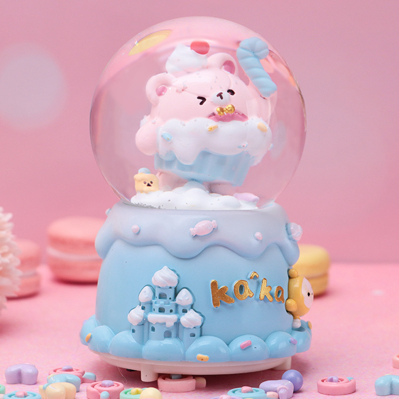 Cute Egg Party Crystal Ball Music Box Creative Niños Estudiantes Regalo Brillante Snow Music Box Boutique