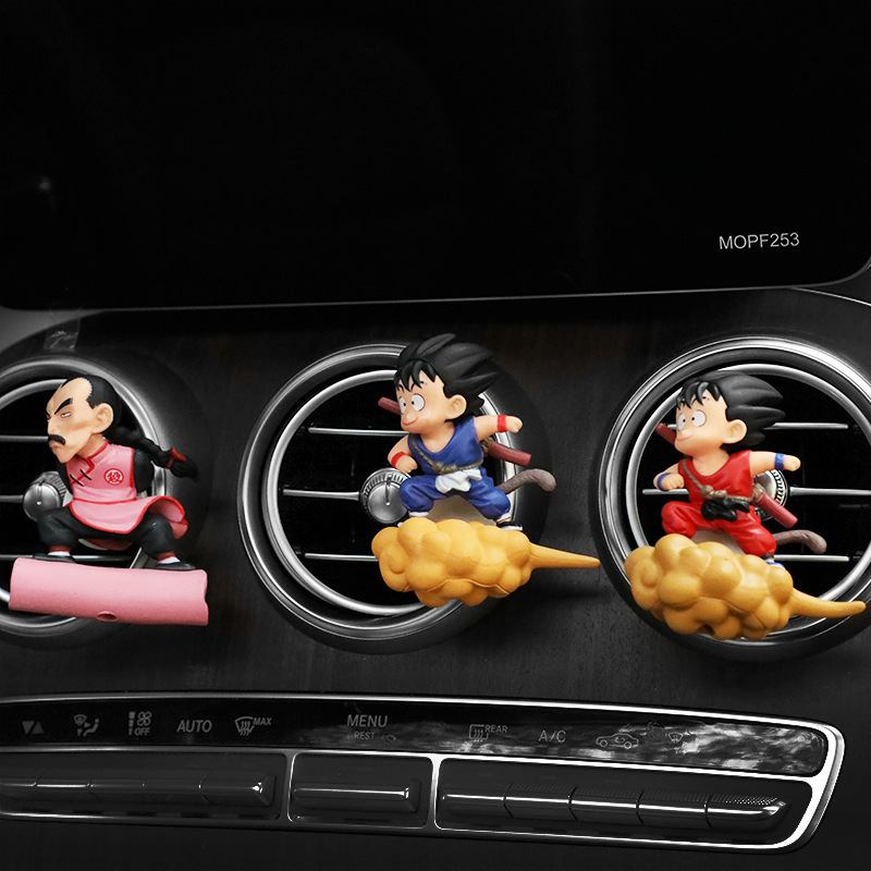 Creativo Dragon Ball Flying Wukong Car Perfume Clip de salida de aire de coche Adornos de aromaterapia Lindas decoraciones de coche