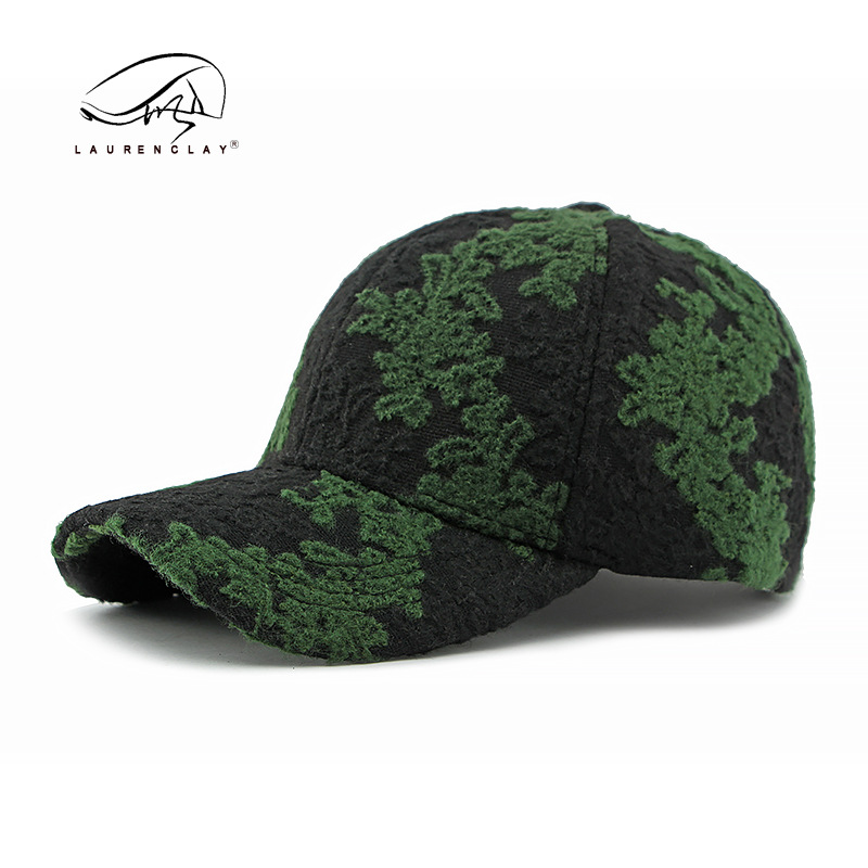 Estilo étnico personalizado jacquard Tapa dura gorra de béisbol de las mujeres otoño e invierno nuevo sombrero de las mujeres retro borde curvo casquillo enarbolado estilo coreano