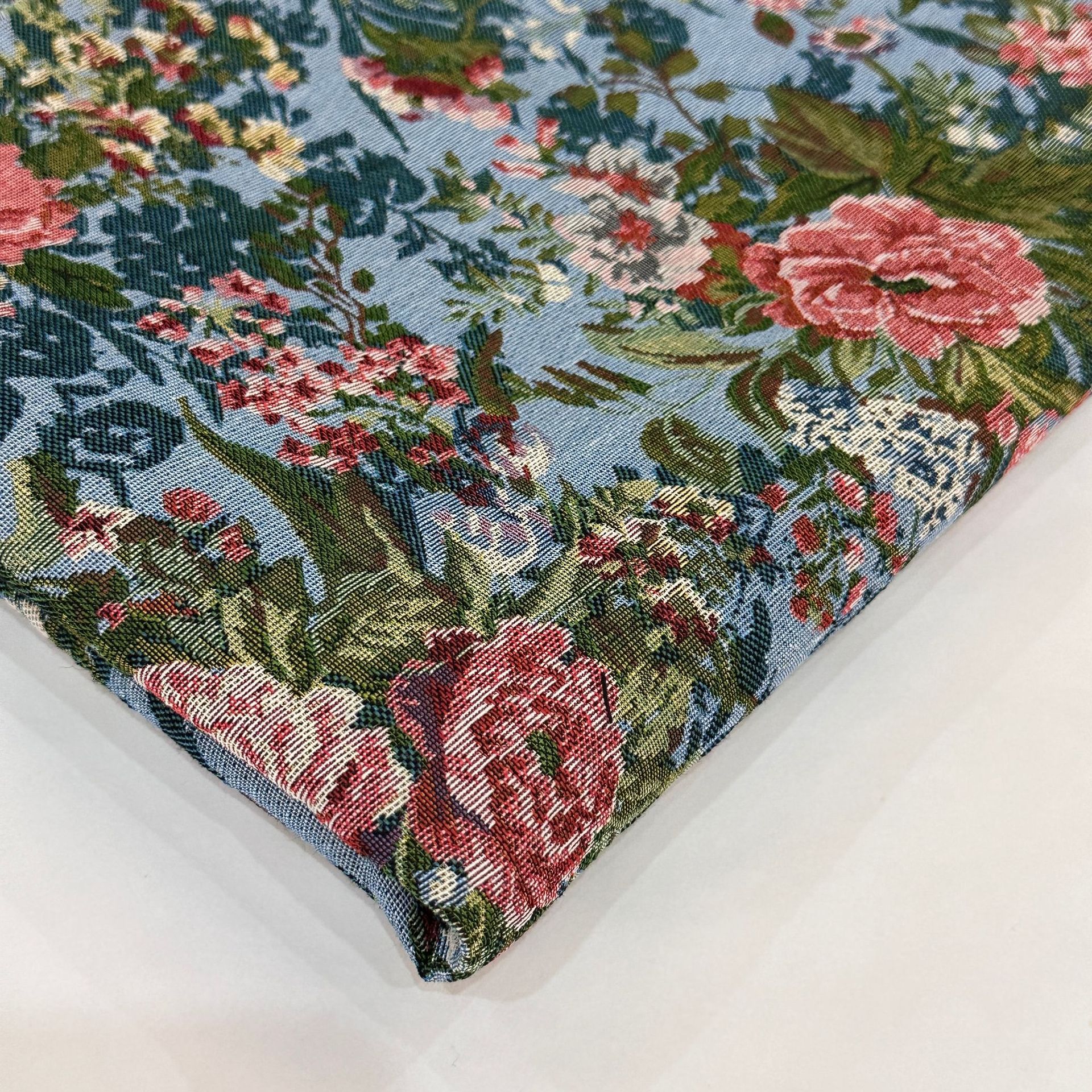 Nuevo estilo retro tela jacquard de alta precisión DIY mesa de mesa bandeja envuelta pecho zapatos superiores bolsa falda ropa de mujer