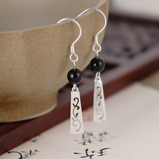 ����S925���y����ʽ����кڬ�觶��hŮ���L���s�U���������h���