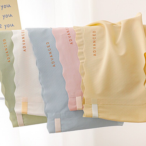 Independent package] New style seamless ice silk underwear for women in summer, mid-waist 3D hip lifting young ladies pure desire Japanese briefs