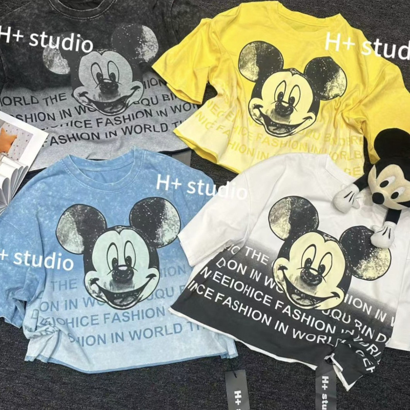 2026 Summer New Style Mickey and Minnie Cartoon Print Loose-Fitting, Slimming, Comfortable, Versatile and Personalized Short-Sleeved T-Shirt