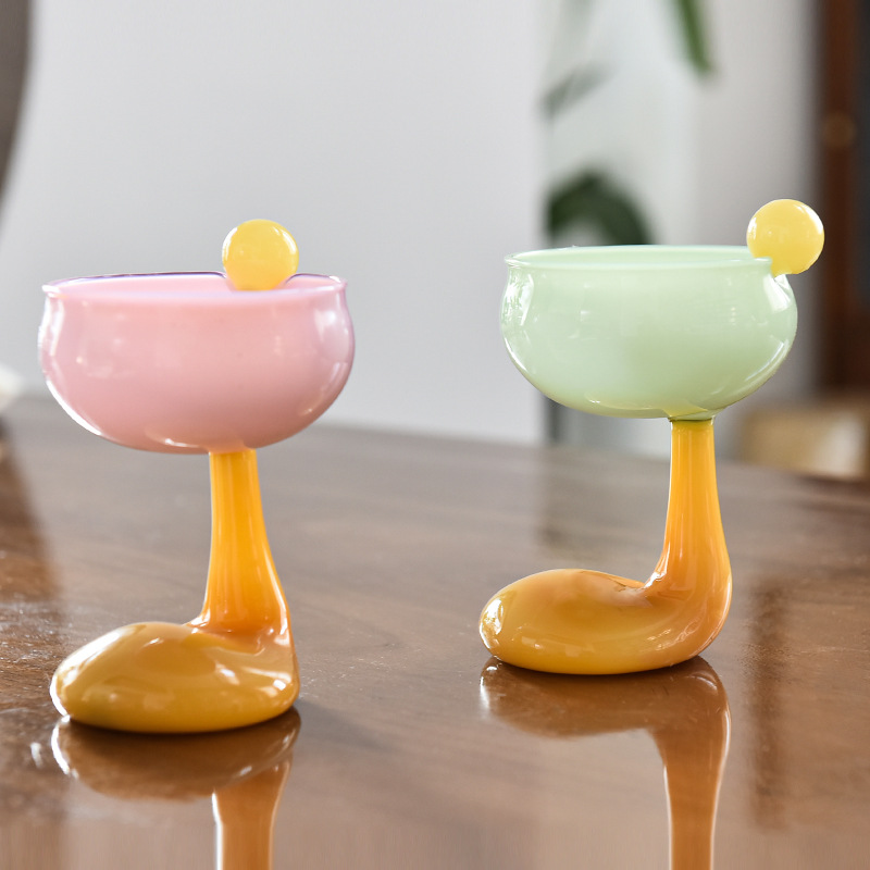 Creativo cóctel estilo ins copa de champán batido de helado copa de postre pudín vaso de helado