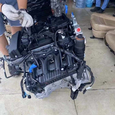 Mercedes-Benz 271 E260 Engine assembly
