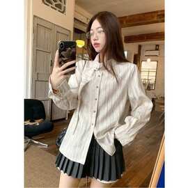 2025秋季新款显瘦衬衣设计法式小众条纹长袖衬衫上衣