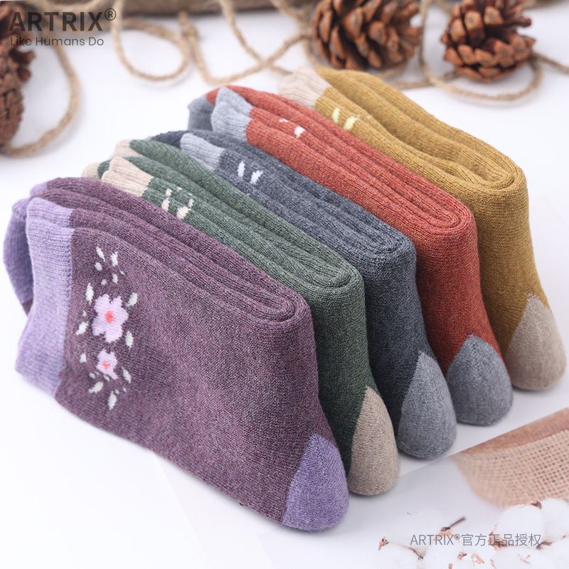Elderly women's socks middle-aged grandma mother thickened winter warm towel socks Terry socks elderly Terry socks Elderly women's socks middle-aged grandma mother thickened winter warm towel socks Terry socks elderly Terry socks