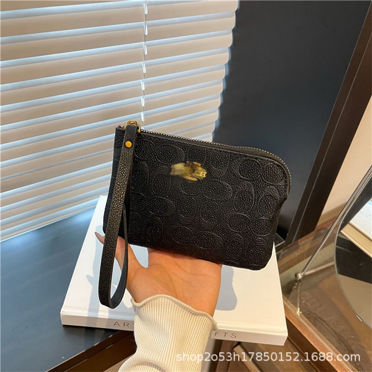 Bolso de cambio de dama de comercio exterior en 2025, bolso pequeño min. bolso de mano de nicho de Europa y América, pulseras.