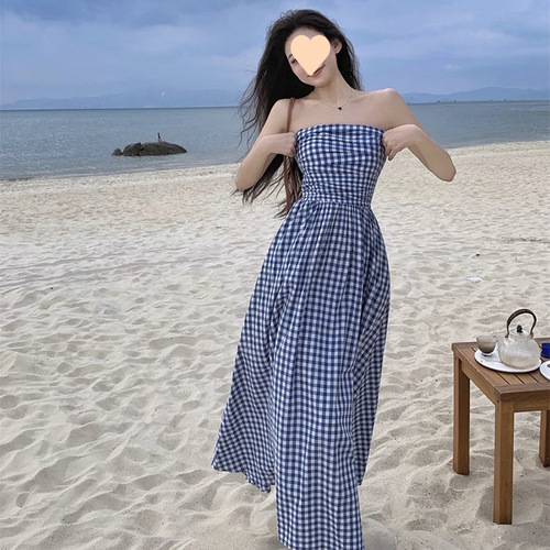 2025 Summer Gingham Tank Dress for Women, French High-End Retro Style, Elegant Waist Cinching, Slimming Vacation Long Dress
