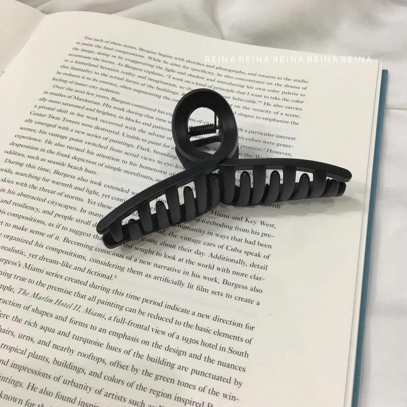 프로스트 블랙 (크로스 오버)