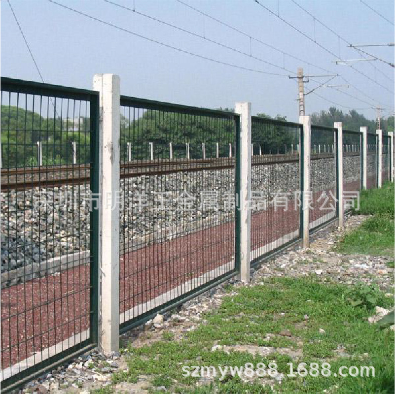 深圳明洋 厂家框架护栏网 高速公路隔离栅场地围网 铁路隔离网