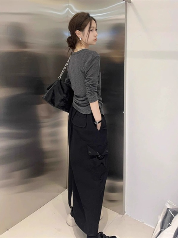 灰色v领长袖t恤女士2025春秋新款设计感排扣褶皱收腰显瘦正肩上衣|undefined