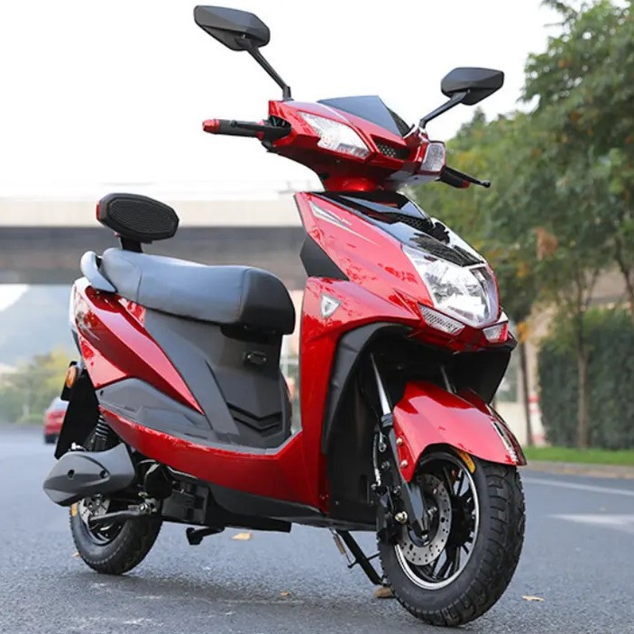 Nuevo dios de guerra coche eléctrico adulto 60V motocicleta eléctrica de alta velocidad hombre 72V carrera larga escalada rey para llevar coche de batería especial