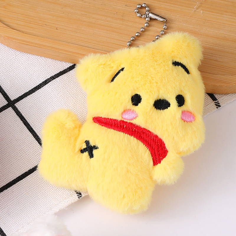 Caricatura peluche fresas oso broche lindo perro Pacha muñeca bolsas de muñecas colgar DIY accesorios de ropa al por mayor