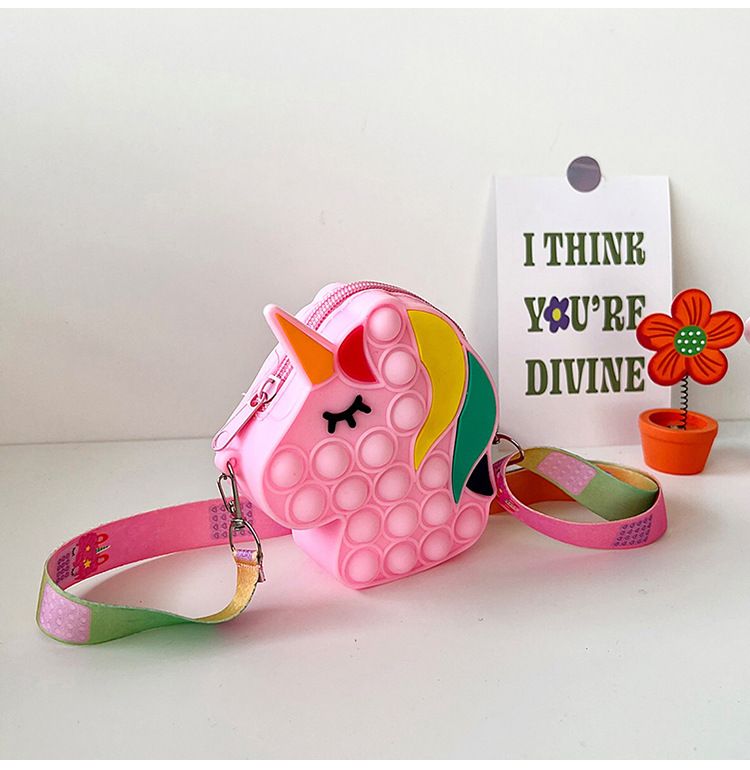 Cross-border new product: Unicorn Rat Extermination Pioneer Coin Purse, Cartoon Silicone coin Purse, mini crossbody bag, storage bag undefined