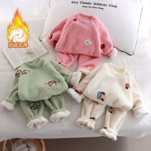 ������ů˯�����b��ͯŮͯ�ӽq�냺�Ӻ�Ҿӷ������ɼ���ͯ�b�F؛