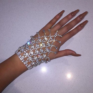 �W�����N����Ů���Kˮ���� ����ٴ��W���Bָ��朕r�����Ankle
