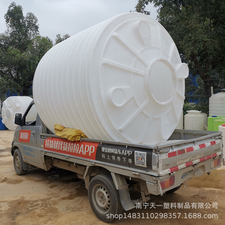 南宁6吨工地用塑料水箱水塔,20吨塑胶储罐,30000LPE水箱制品厂