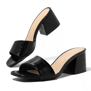 2024 Summer New Style Thick Heel Slippers Women's plus size Plaid Fashionable All-match Outer Wear Comfortable Square Head Sandals