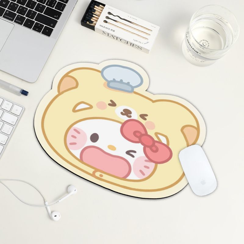 푸우 후드—헬로 키티