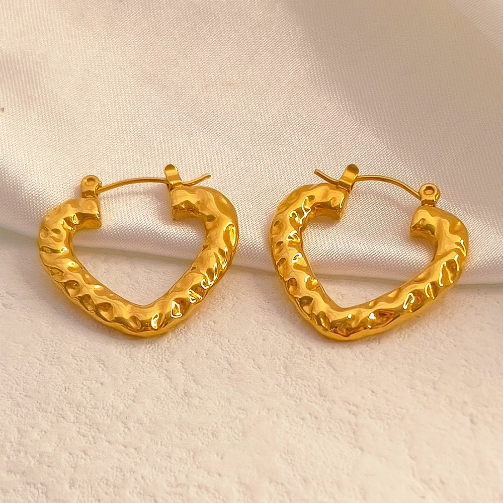 Stainless Steel Material Heart Shape Pattern 1 Pair Simple Style Heart Shape Stainless Steel Plating Hoop Earrings