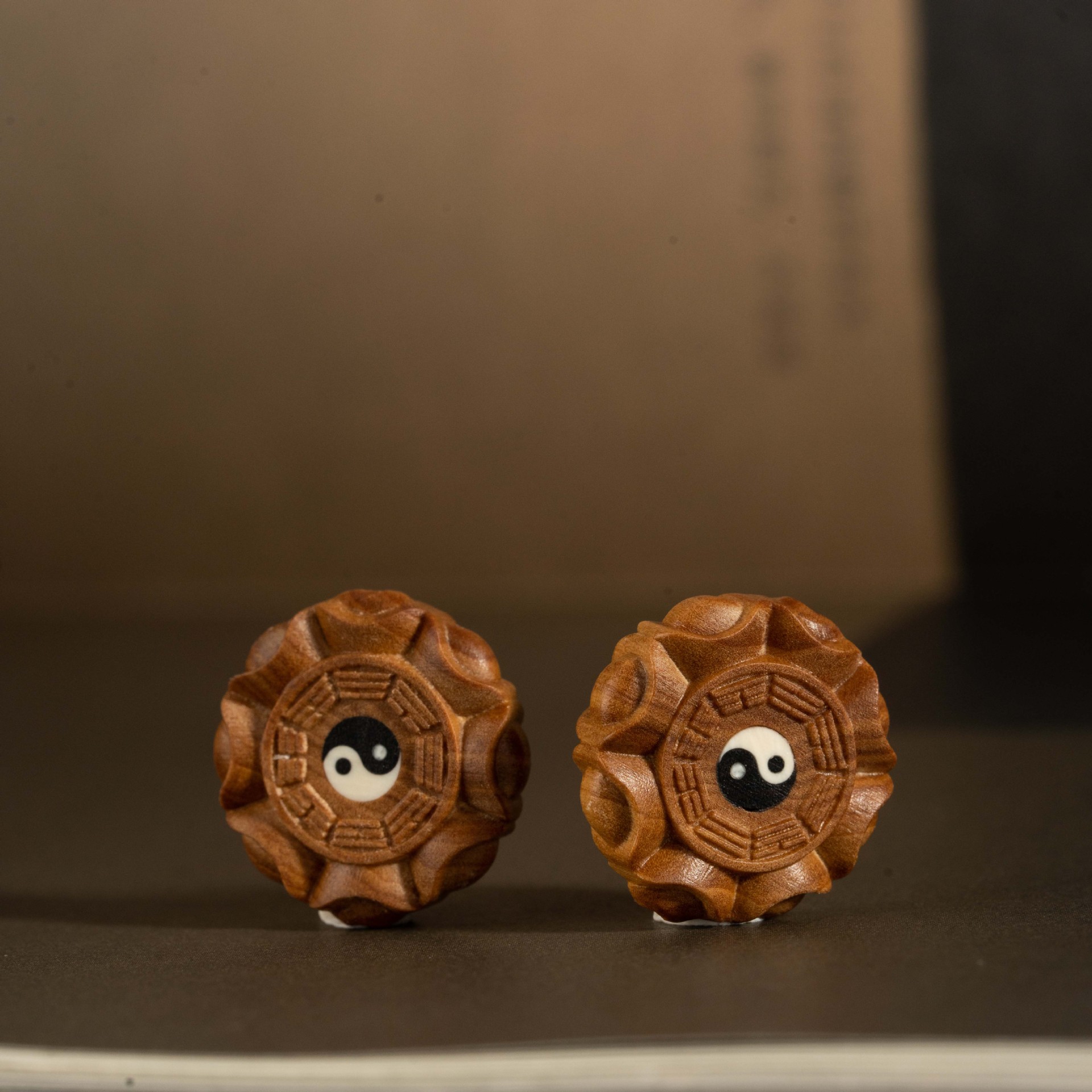 Natural Laoshan sandalwood carving inlaid with mammoth ivory, refrigerator magnets, decorative beads, accessories, Buddhist beads, decorative pendants