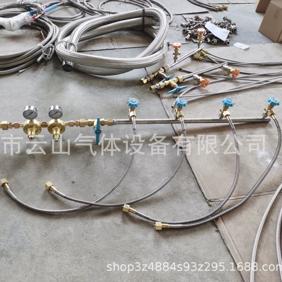 Продажа одностороннего ацетиленового, кислородного латунного коллектора, коллектора большого диаметра и большого расхода, азотного коллектора