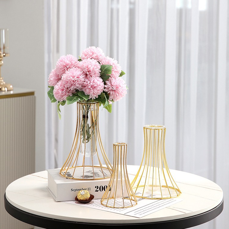 Fábrica al por mayor Nordic hierro forjado florero de vidrio seco hidropónico salón comedor Mesa TV gabinete té adornos Decoración