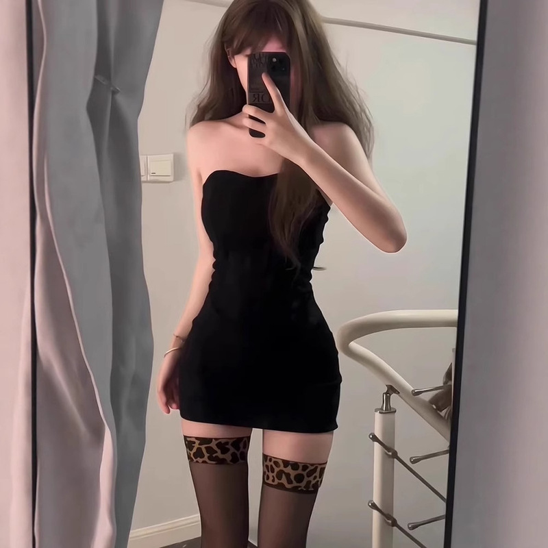 Spicy Girl Fishbone Strapless Dress, Pure Desire Sexy Inner Wear with Chest Pads, Hip-Hugging Skirt, Waist-Cinching Tight-Fitting Petite Short Skirt Spicy Girl Fishbone Strapless Dress, Pure Desire Sexy Inner Wear with Chest Pads, Hip-Hugging Skirt, Waist-Cinching Tight-Fitting Petite Short Skirt