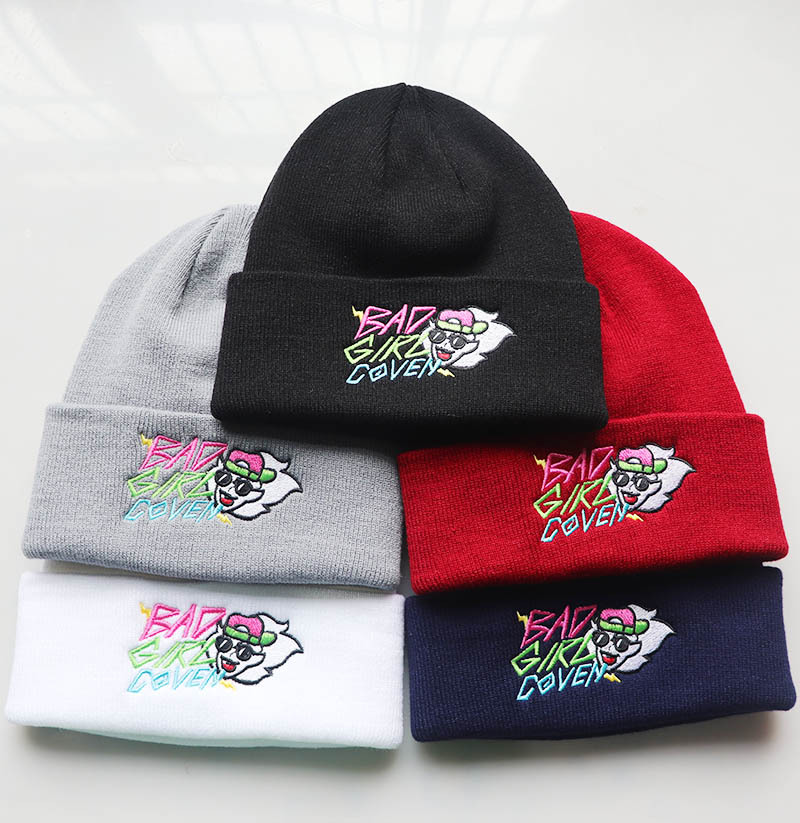 Men and women's fashionable cartoon characters embroidered knitted hats for autumn and winter outdoor hexagonal wool hat_voghion.com