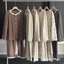 �¿�m�q˯��Ů�����黨���b�ļ���ůɺ���q��߅�I�Ҿӷ����⴩