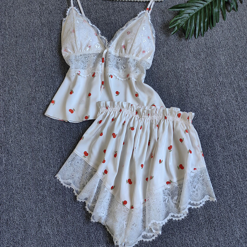 Hollow-Out Floral Comfortable Suspender Shorts Pajamas for Women, Fresh and Fashionable, Pure and Sexy Style Home Wear, Summer Sexy Set