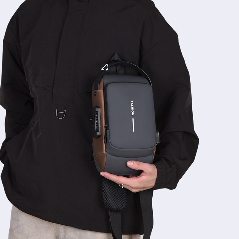 Bolso de pecho para hombre multifuncional con contraseña, espalda antirrobo, deporte de un solo hombro, mensajero impermeable, bolsa de locomotora de gran capacidad para automóvil deportivo genial