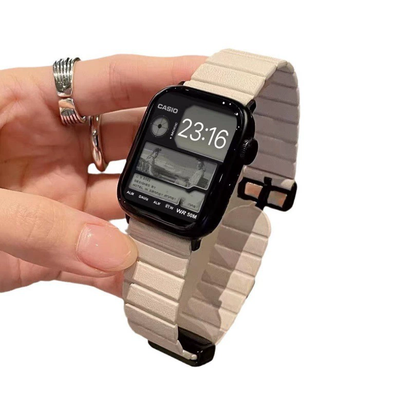 Подходит для AppleWatch Apple Watch iWATCH867 поколения S9 повседневный ветер, светлая кожа магнитный ремешок SE2