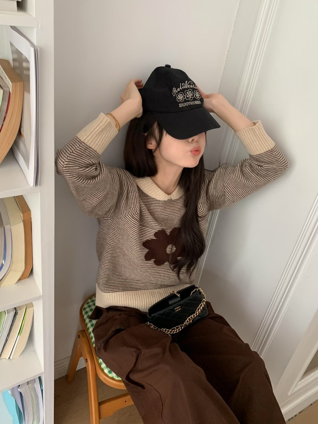 Coreano de cuello en v espalda caricatura gatos jacquard cardigan de punto mujeres 2025 otoño y invierno nuevo suéter suelto abrigo de moda image 3