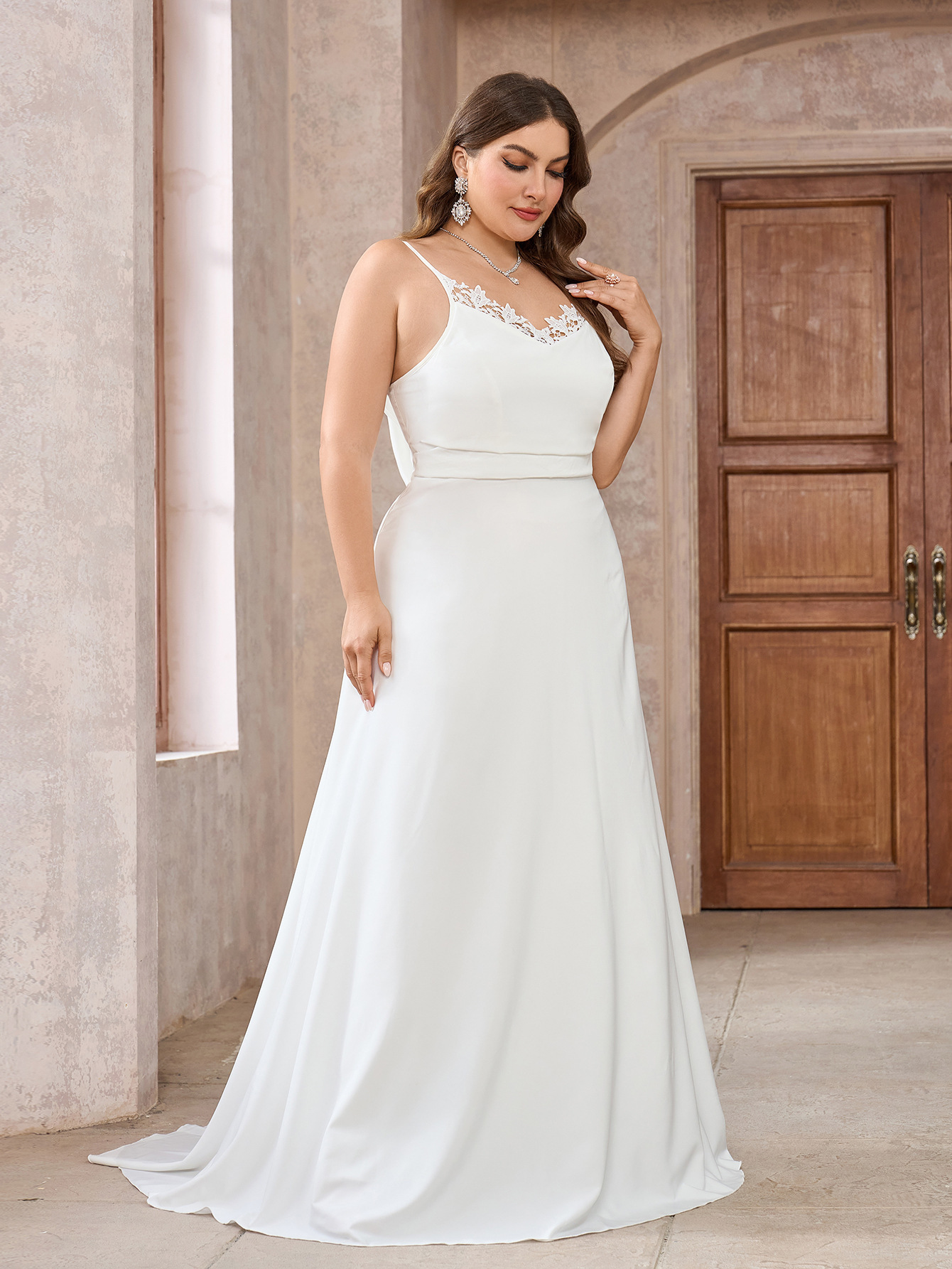 Comercio exterior europeo y americano Amazon AliExpress estación independiente tirantes de encaje de satén simple lazo vestido de novia largo Qi