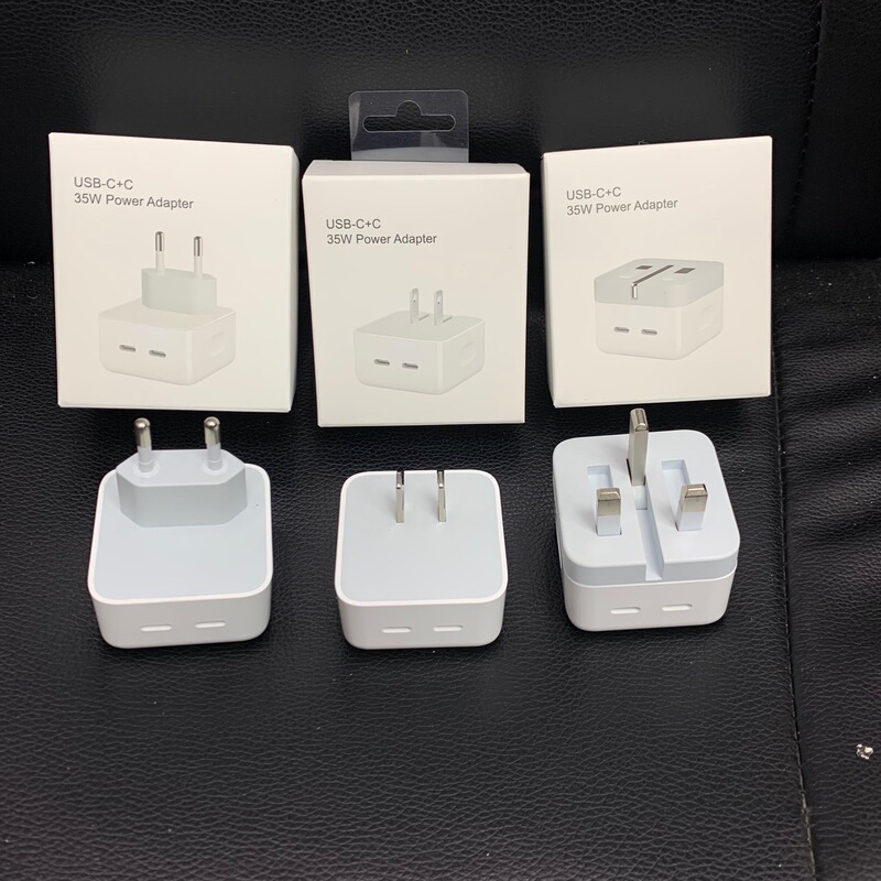 Double PD fast charging charger is suitable for Apple 50W fast charging head C + C double C Port 35W fast charging head Europe, America and Britain