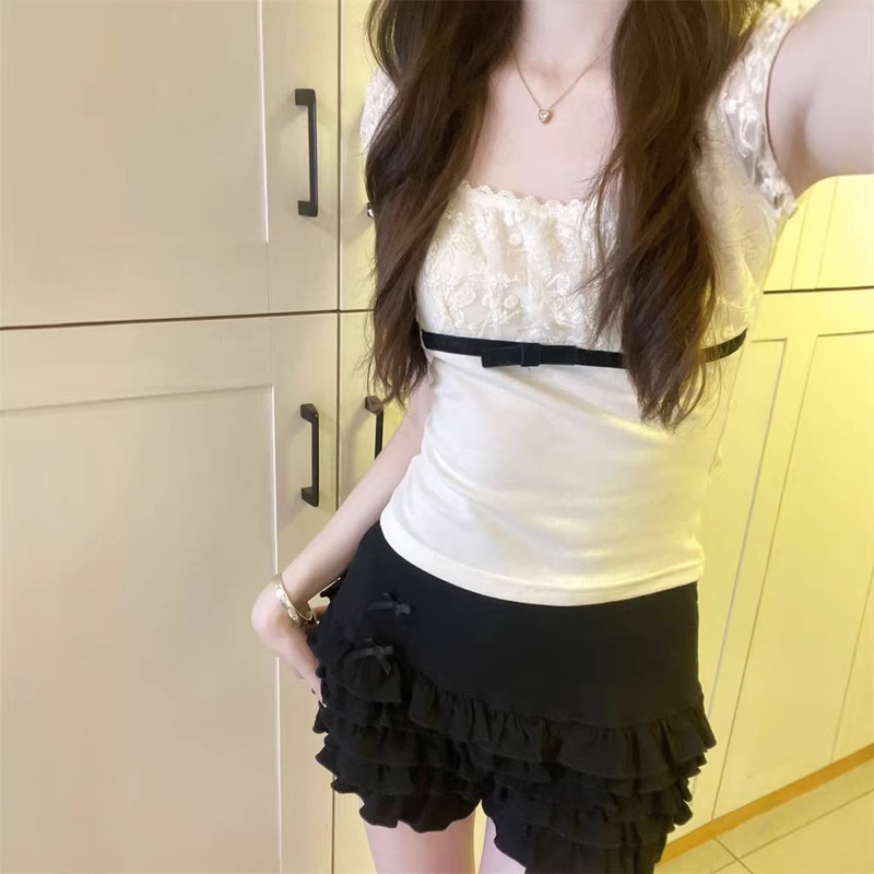 Korean-Style Lace Patchwork Bow Short-Sleeve T-Shirt for Women, Summer Slim-Fit Puff Sleeve Square Neck Top Korean-Style Lace Patchwork Bow Short-Sleeve T-Shirt for Women, Summer Slim-Fit Puff Sleeve Square Neck Top