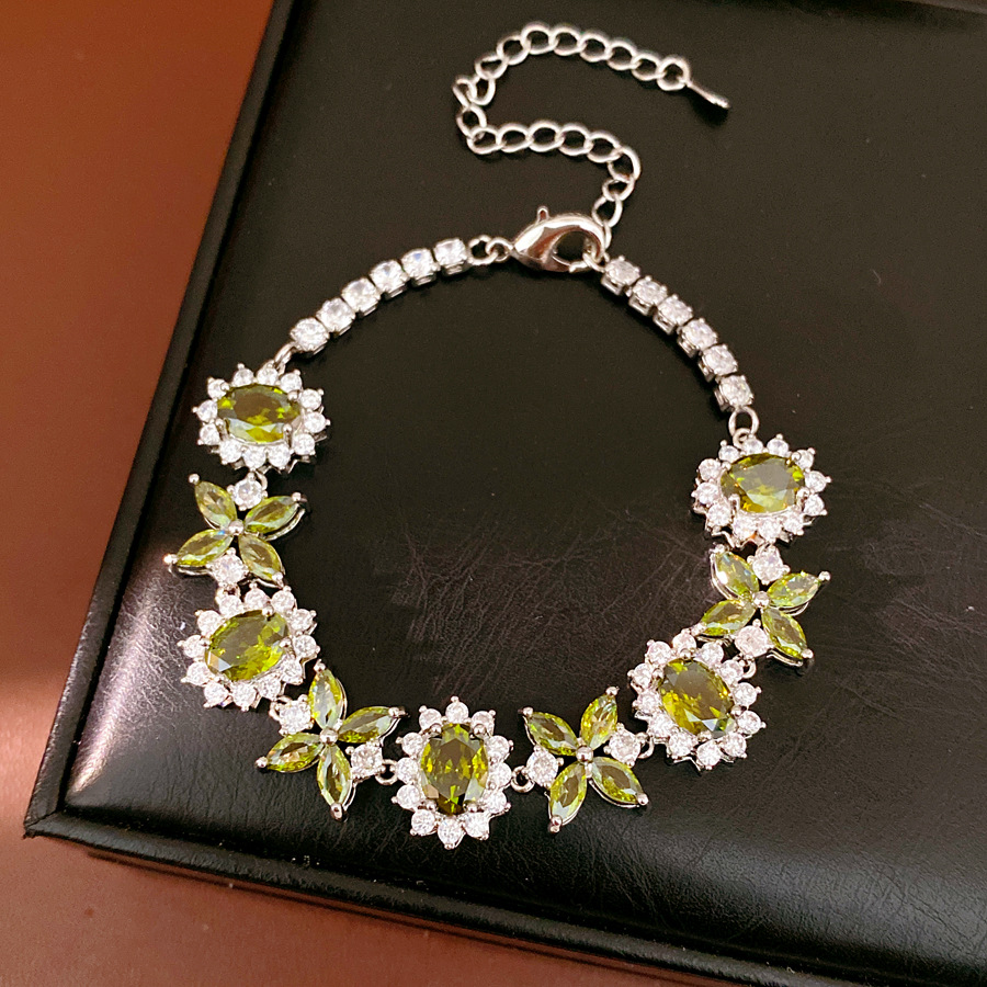 Medieval vintage zircon oval pulsera de flores lujoso ligero nicho pulsera de alta calidad temperamento delicado joyería