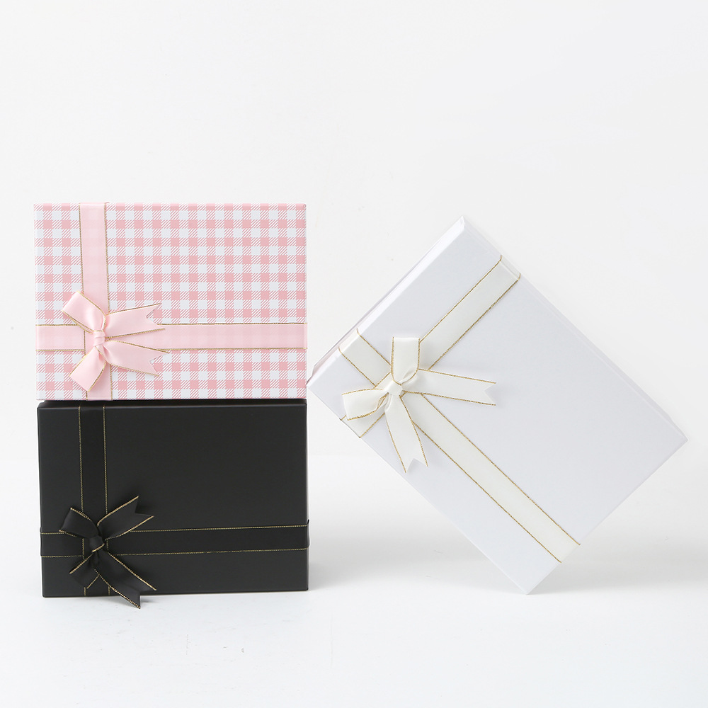 Caja de regalo plegable de una pieza, caja de regalo de vacaciones, caja de regalo de tapa, caja de regalo de arco de tapa, caja de regalo de vacaciones en stock