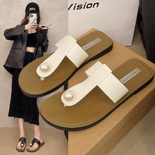 新款百搭外穿夹趾拖鞋平底人字拖时尚沙滩夹脚人字拖简约珍珠拖鞋