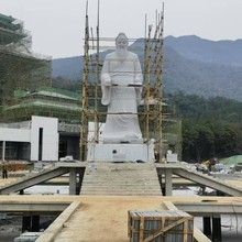 芝麻白石材雕塑江苏厂家制作