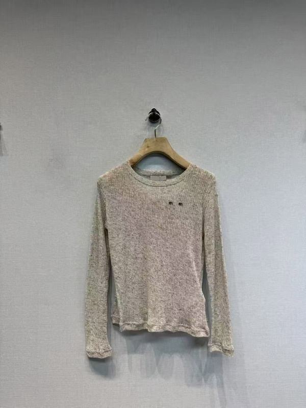 南油女装M家25早春新品胸前微标刺绣字母百搭显瘦长袖打底衫上衣|undefined
