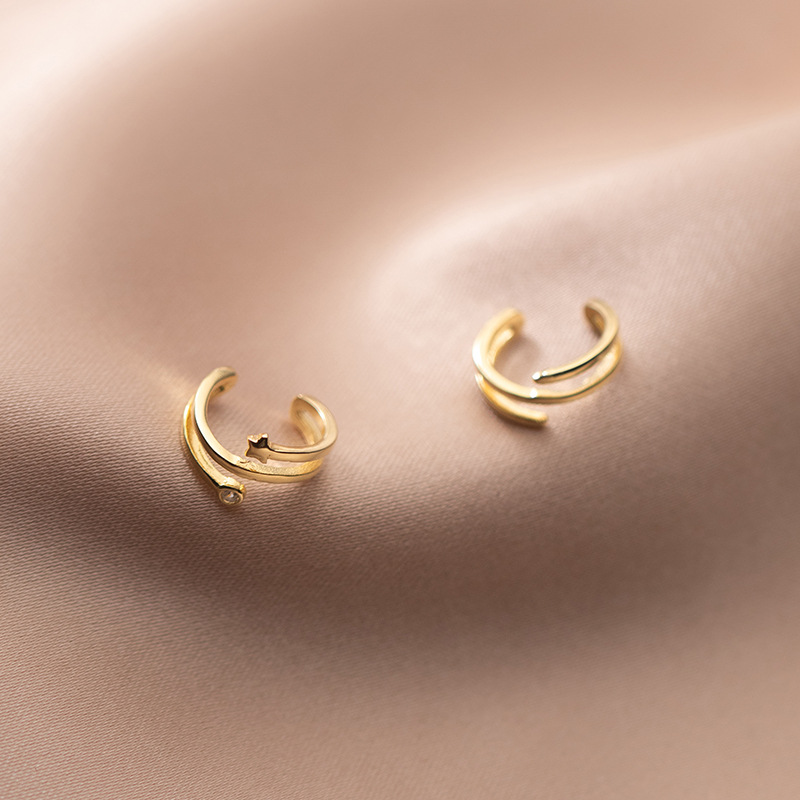 Eloch s925 estrella de plata dulce clip de orejas para mujeres coreanas líneas simples tres capas sin agujeros de orejas M00323