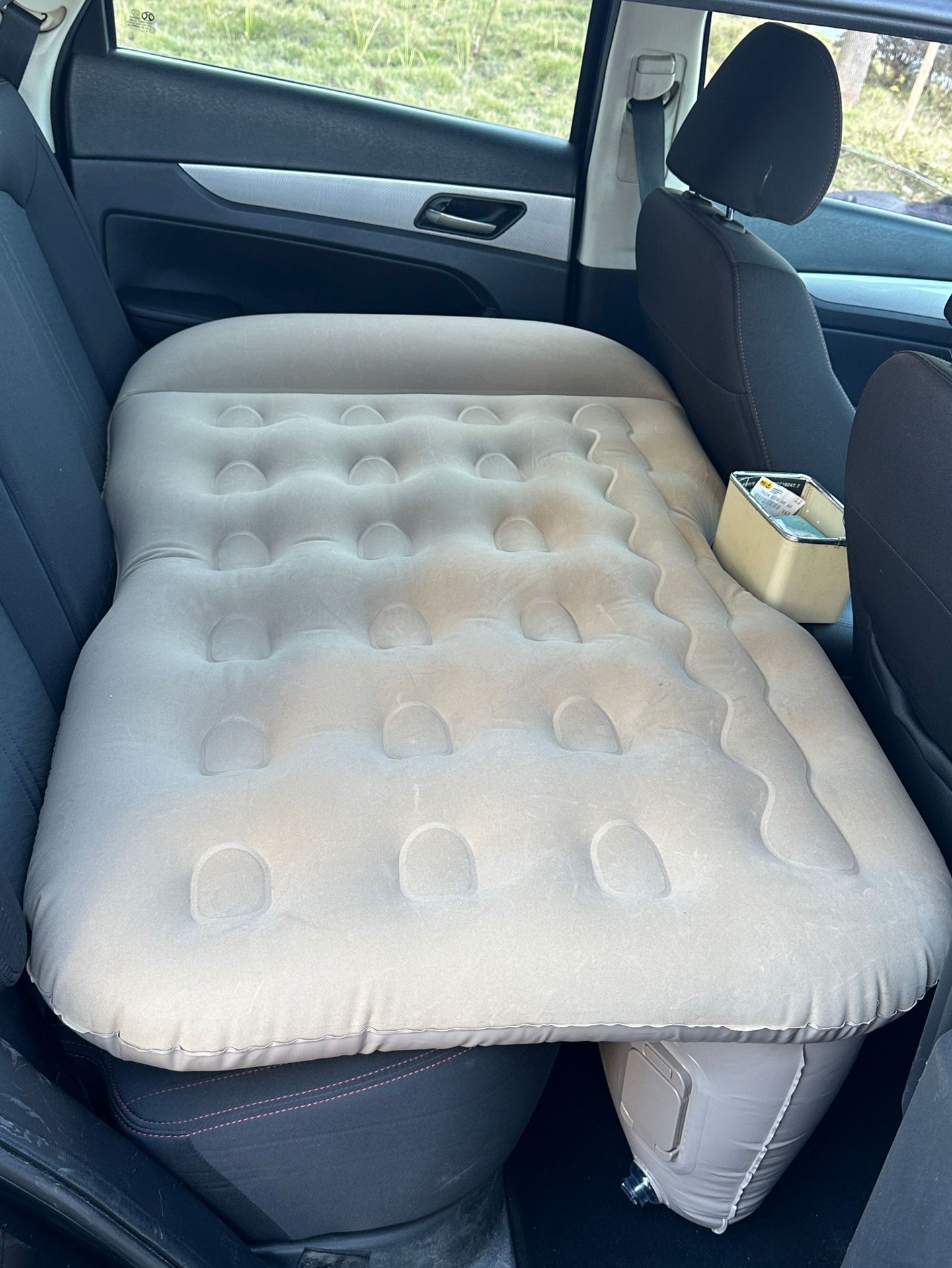 Inflatable Car Bed, Rear Seat, Flocking PV Outdoor Camping